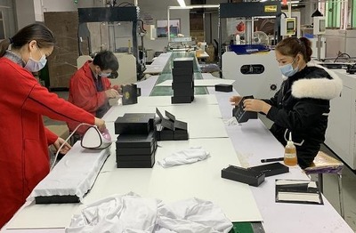 復(fù)工首日，布吉這家企業(yè)筑牢防疫生產(chǎn)雙防線穩(wěn)保印刷品供應(yīng)