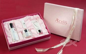 專業印刷服務 臺歷、掛歷、包裝盒與畫冊的卓越品質